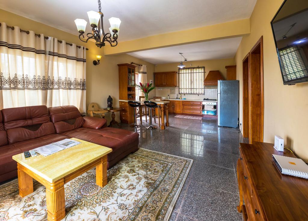 Blue Pearl Resort La Gaulette Ngoại thất bức ảnh